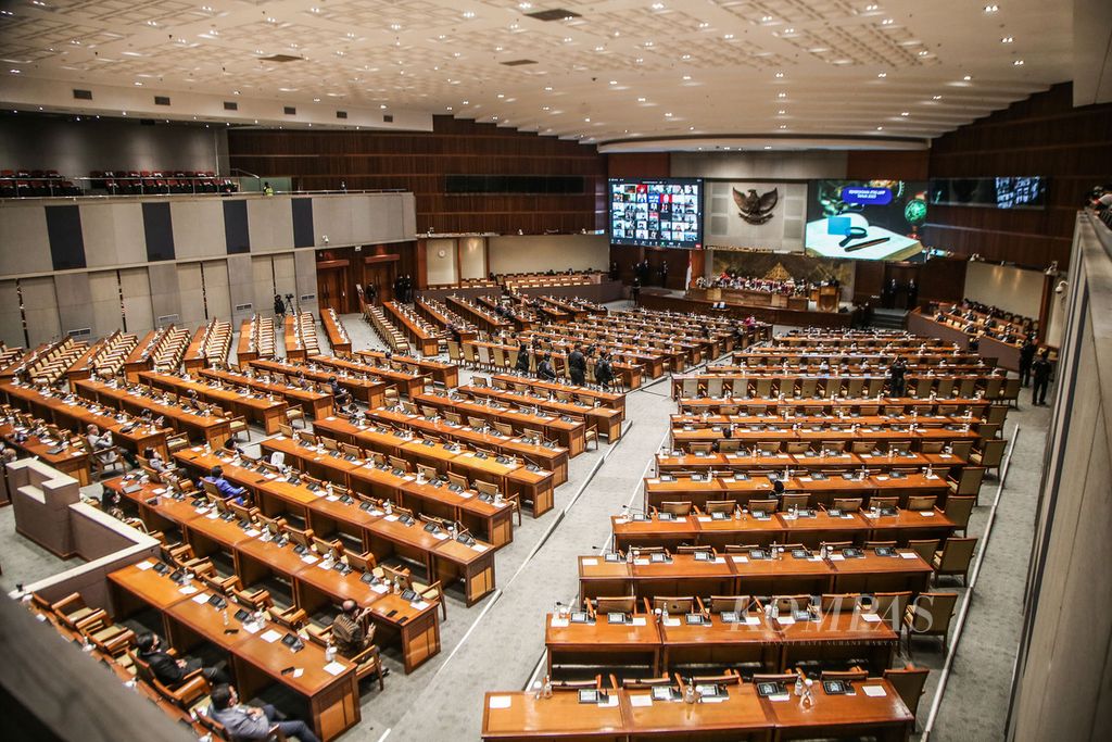 https://assetd.kompas.id/cMv7zUOv5ZUyKt8xNxiNXi-QuIg=/1024x683/filters:watermark(https://cdn-content.kompas.id/umum/kompas_main_logo.png,-16p,-13p,0)/https%3A%2F%2Fkompas.id%2Fwp-content%2Fuploads%2F2021%2F06%2F231bb33f-e355-4e35-9136-d8c24856b732_jpg.jpg