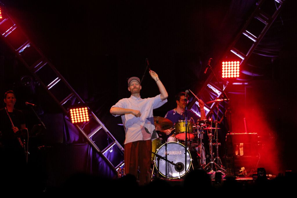 Vokalis grup Prep, Tom Havelock, saat tampil di ajang Jakarta International Java Jazz Festival 2020 di Jakarta, Sabtu (29/2/2020). 
