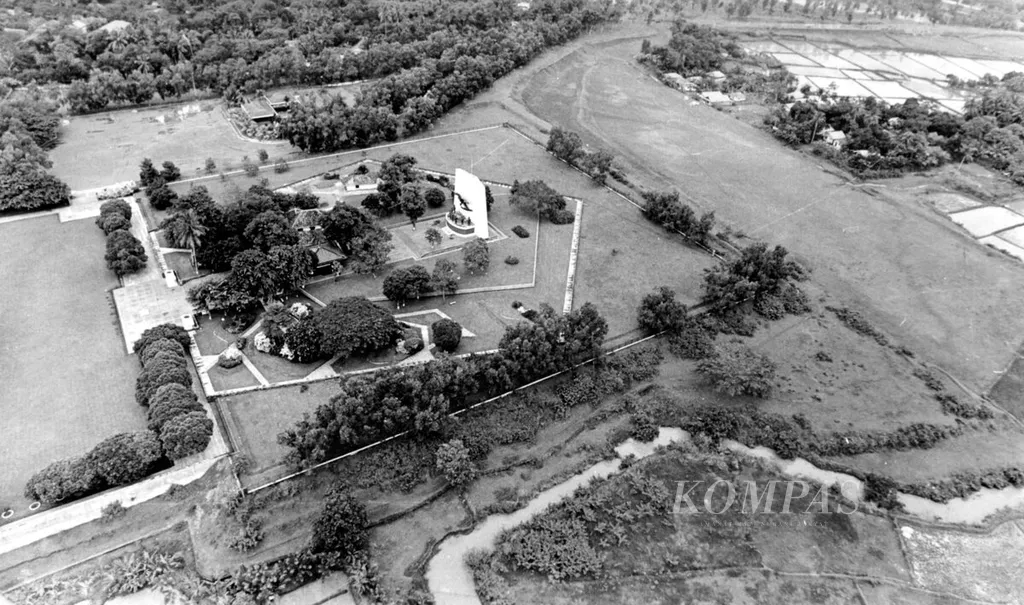 Kawasan Museum Lubang Buaya, Jakarta Timur tampak dari udara yang menjadi saksi bisu peristiwa berdarah pemberontakan PKI pada 30 September 1965. Kompas/Kartono Ryadi (KR)