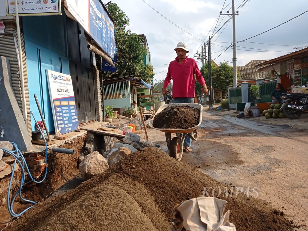 https://assetd.kompas.id/d5isTAYyNo39j4uIzwo-rwmKwZ8=/1024x768/filters:watermark(https://cdn-content.kompas.id/umum/kompas_main_logo.png,-16p,-13p,0)/https%3A%2F%2Fkompas.id%2Fwp-content%2Fuploads%2F2020%2F09%2F7988e55a-a412-4838-8fa1-74cc64199e85_jpg.jpg