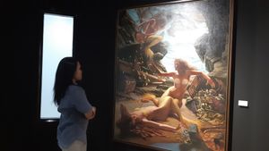 Melukis Putri Duyung Ambon