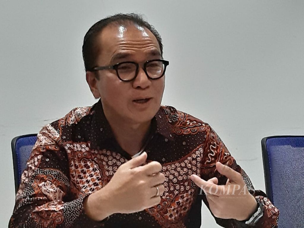 https://assetd.kompas.id/e-KvOS5kb96xyZMH39PMooPIJA8=/1024x767/filters:watermark(https://cdn-content.kompas.id/umum/kompas_main_logo.png,-16p,-13p,0)/https%3A%2F%2Fkompas.id%2Fwp-content%2Fuploads%2F2019%2F05%2FTantowi2_1557191569.jpg