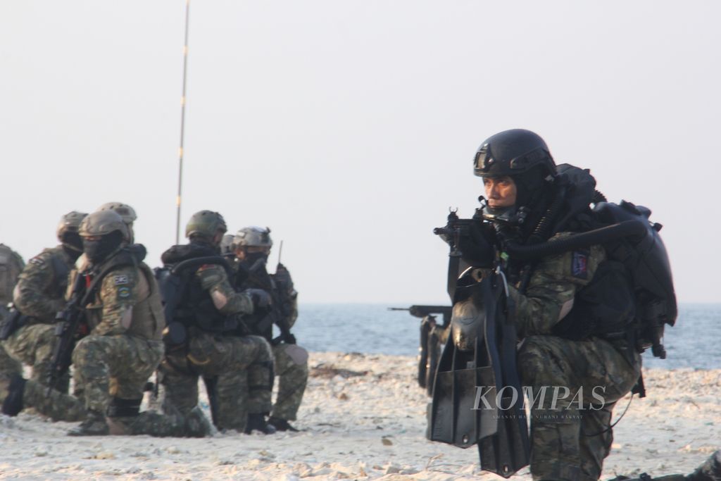 https://assetd.kompas.id/eP_AZZVLvxCIFhxb8igJoQ4J7us=/1024x683/filters:watermark(https://cdn-content.kompas.id/umum/kompas_main_logo.png,-16p,-13p,0)/https%3A%2F%2Fkompas.id%2Fwp-content%2Fuploads%2F2020%2F06%2F7d118b0f-c758-4ff5-8dcb-1950014db8eb_jpg.jpg
