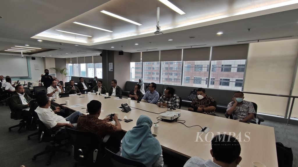 Suasana silaturahmi pimpinan dan manajemen Regional Jawa Subholding Upstream Pertamina dengan para pemimpin media massa di Jakarta, Selasa (7/2/2023). Direktur Utama PT Pertamina EP Wisnu Hindadari mengatakan, upaya meningkatkan produksi perlu disertai pengeboran eksplorasi migas yang masif.