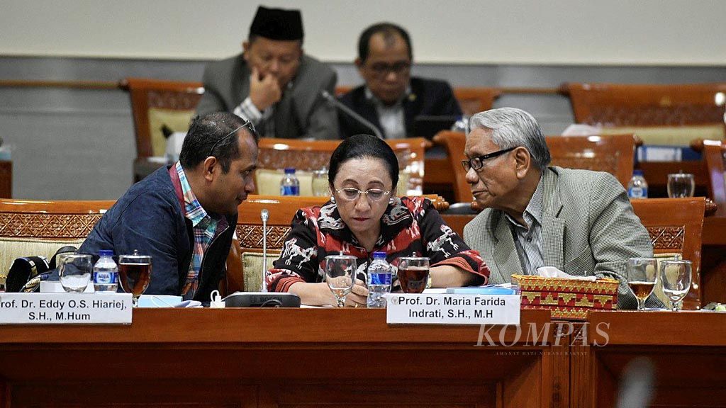 https://assetd.kompas.id/fHFHae5f1yHfIHTGHE3jWZwgsFI=/1024x576/filters:watermark(https://cdn-content.kompas.id/umum/kompas_main_logo.png,-16p,-13p,0)/https%3A%2F%2Fkompas.id%2Fwp-content%2Fuploads%2F2019%2F02%2F20190207_ENGLISH-TAJUK_A_web_1549548243.jpg