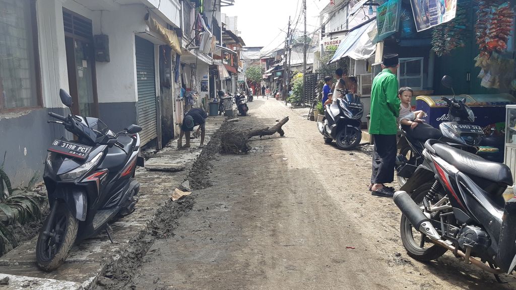 Situasi di salah satu sudut Karet Tengsin, Tanah Abang, Jakarta Pusat, Kamis (3/12/2020).