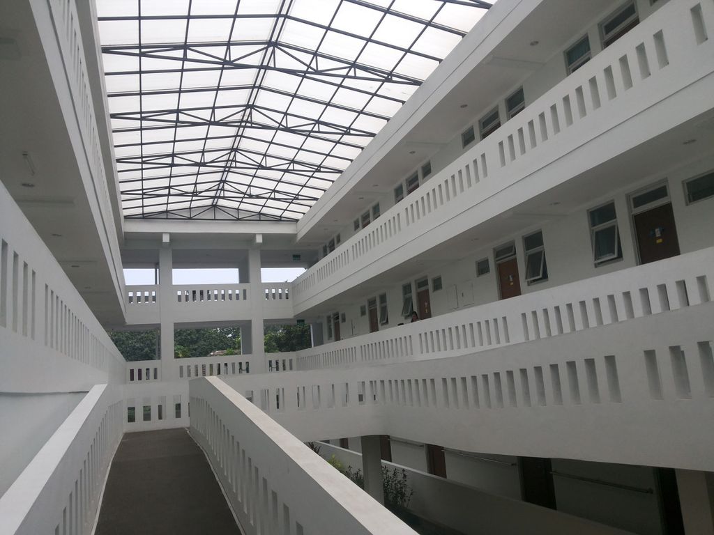 https://assetd.kompas.id/fpOwHQa-zWdKwTVUO22XwneSPeU=/1024x768/https%3A%2F%2Fkompas.id%2Fwp-content%2Fuploads%2F2018%2F04%2F20180424_102718.jpg