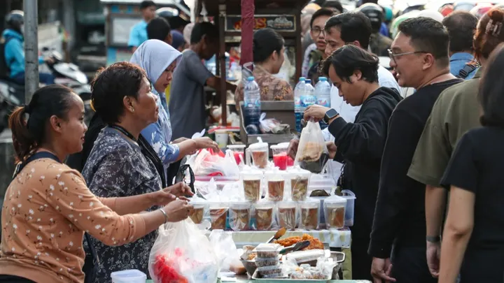 Teluku untuk artikel Belanja Ramadhan Melambat, Penghasilan Tambahan Jadi Alternatif