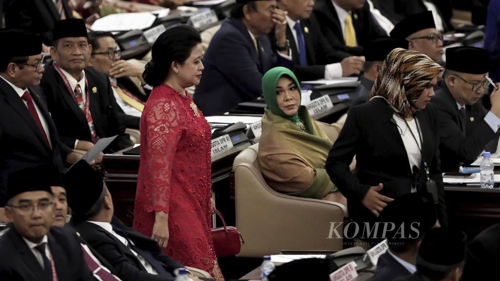 https://assetd.kompas.id/g7JIl6vIzN15gk4-spePbvEquhI=/1024x576/filters:watermark(https://cdn-content.kompas.id/umum/kompas_main_logo.png,-16p,-13p,0)/https%3A%2F%2Fkompas.id%2Fwp-content%2Fuploads%2F2019%2F10%2F20191001_ENGLISH-SIDEBAR-INTERVIEW-PUAN_A_web_1569943259.jpg