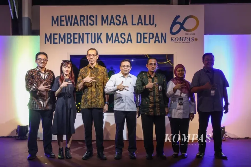 https://assetd.kompas.id/gEpoyzau0Ryf_FqBp0RVTu4eRvY=/1024x683/filters:watermark(https://cdn-content.kompas.id/umum/kompas_main_logo.png,-16p,-13p,0)/https%3A%2F%2Ftaja.kompas.id%2Fwp-content%2Fuploads%2F2025%2F07%2FKemenkebud-1-720x480.webp