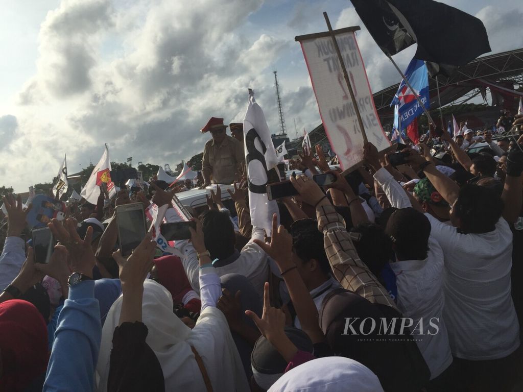 https://assetd.kompas.id/gHuXAKfEms7HFGLYrC_9MqNFQJM=/1024x768/filters:watermark(https://cdn-content.kompas.id/umum/kompas_main_logo.png,-16p,-13p,0)/https%3A%2F%2Fkompas.id%2Fwp-content%2Fuploads%2F2019%2F03%2FIMG_0028_1553423985.jpg