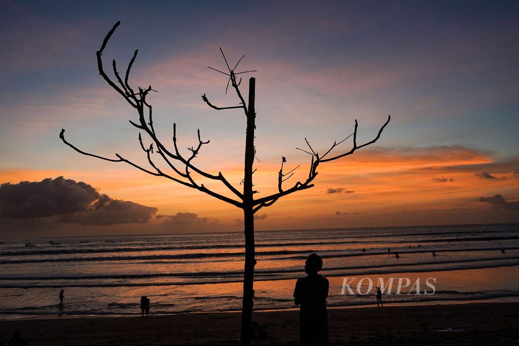 https://assetd.kompas.id/gYENFPqJOGHM3HxvX5dkbmm1GPk=/1024x683/filters:watermark(https://cdn-content.kompas.id/umum/kompas_main_logo.png,-16p,-13p,0)/https%3A%2F%2Fkompas.id%2Fwp-content%2Fuploads%2F2021%2F10%2F84d7cabe-be3f-4702-9d40-c118d9dd9d12_jpg.jpg