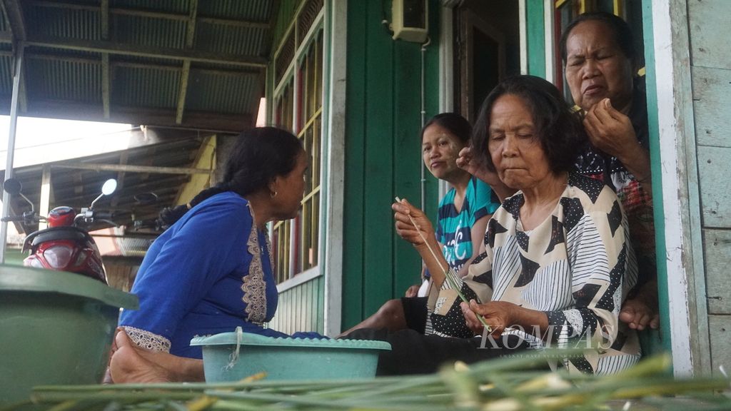 https://assetd.kompas.id/gseC7u1HBXRebLBeBVdqmVcrBpk=/1024x576/filters:watermark(https://cdn-content.kompas.id/umum/kompas_main_logo.png,-16p,-13p,0)/https%3A%2F%2Fkompas.id%2Fwp-content%2Fuploads%2F2020%2F03%2Ffb641495-8244-46a5-9128-d02ec189b1c2_jpg.jpg