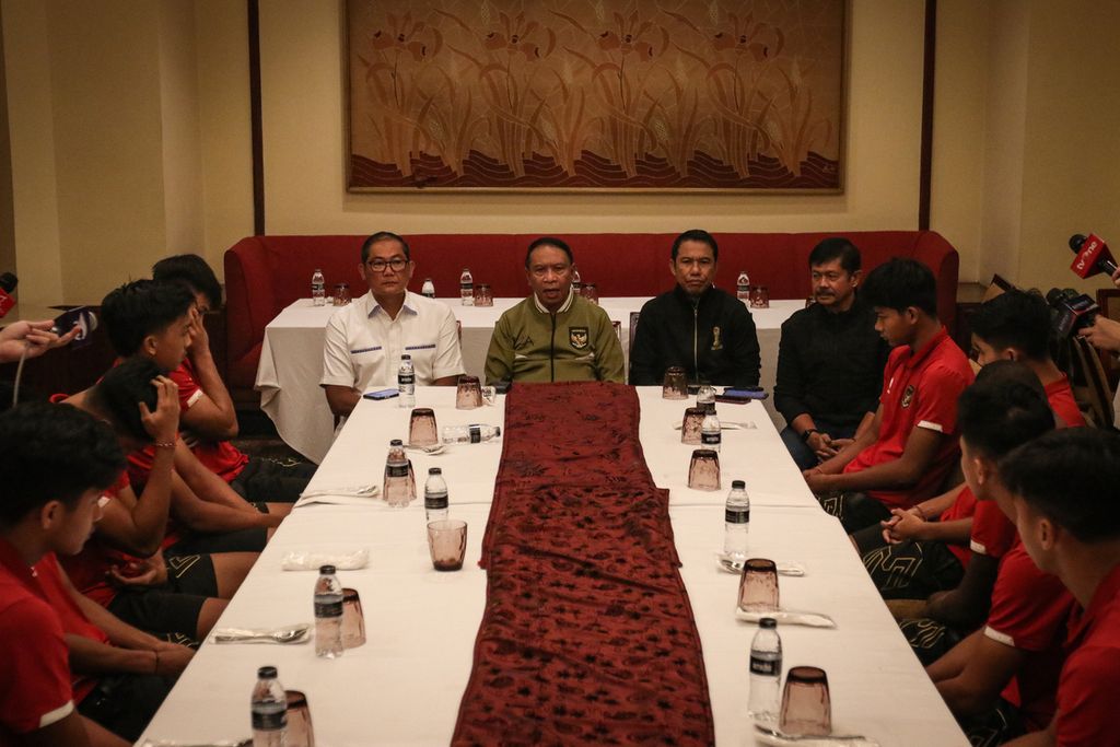 Menemui Wakil Ketua Umum PSSI