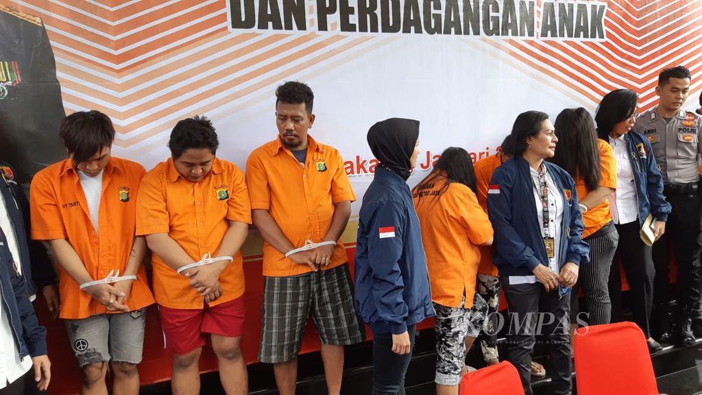 https://assetd.kompas.id/iEhnTmi-0M4XOLaagZAmA4xaKfE=/1024x576/filters:watermark(https://cdn-content.kompas.id/umum/kompas_main_logo.png,-16p,-13p,0)/https%3A%2F%2Fkompas.id%2Fwp-content%2Fuploads%2F2020%2F01%2FJOG-prostitusi1_1579613639.jpeg
