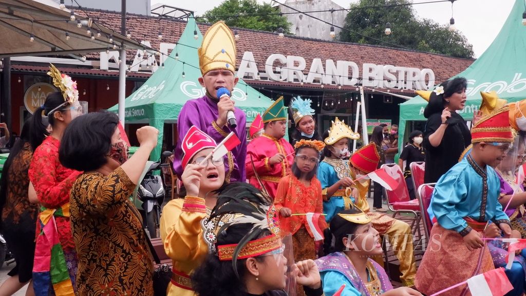 https://assetd.kompas.id/iKstGUrMukAbbJaDwlYoTAWdhhI=/1024x576/filters:watermark(https://cdn-content.kompas.id/umum/kompas_main_logo.png,-16p,-13p,0)/https%3A%2F%2Fkompas.id%2Fwp-content%2Fuploads%2F2021%2F12%2F63ed1a4e-6751-4eef-8d4c-6705e290d08b_jpg.jpg