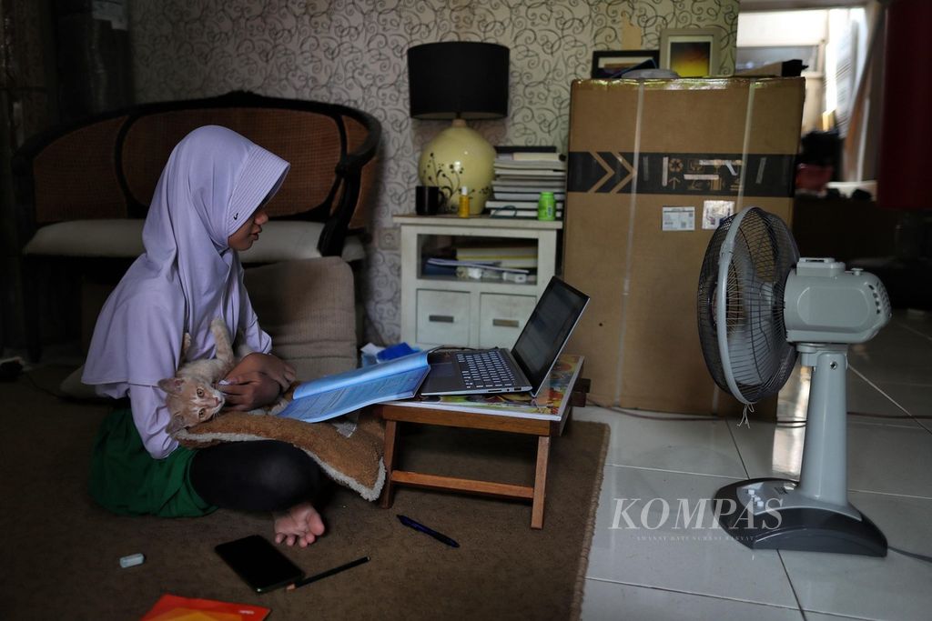 https://assetd.kompas.id/iPdh4a_CZCMHn826-2f_VIrs4ho=/1024x683/filters:watermark(https://cdn-content.kompas.id/umum/kompas_main_logo.png,-16p,-13p,0)/https%3A%2F%2Fkompas.id%2Fwp-content%2Fuploads%2F2021%2F08%2Fa9bca05c-2ae3-4a10-81b2-461975e5df59_jpg.jpg