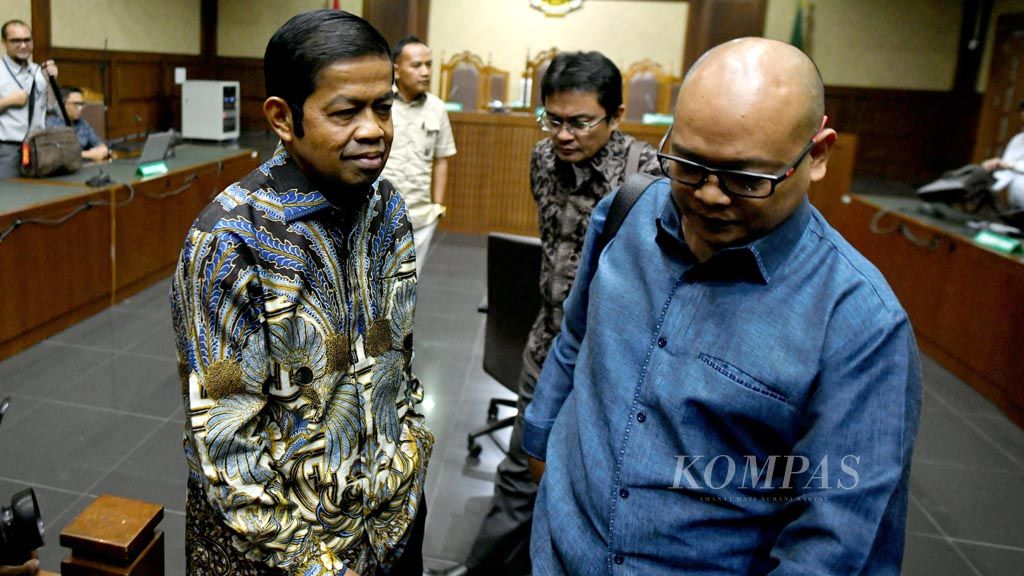 https://assetd.kompas.id/iRDhj3xRnzOrJYPpUi7XiiRPcug=/1024x576/filters:watermark(https://cdn-content.kompas.id/umum/kompas_main_logo.png,-16p,-13p,0)/https%3A%2F%2Fkompas.id%2Fwp-content%2Fuploads%2F2019%2F04%2F20190423_VONIS-3-TAHUN_D_web_1556005997.jpg