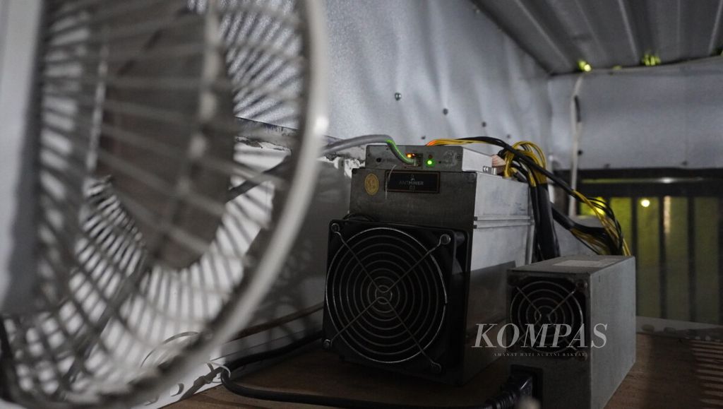 https://assetd.kompas.id/j2EVQKVhPHHOfCcgDV56xefq3cY=/1024x579/filters:watermark(https://cdn-content.kompas.id/umum/kompas_main_logo.png,-16p,-13p,0)/https%3A%2F%2Fkompas.id%2Fwp-content%2Fuploads%2F2022%2F01%2FDSC06661_1641139108.jpg