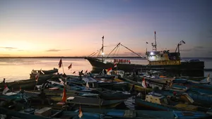 Proporsi Pekerja Informal di Maluku Melebar, Industri Besar Dibutuhkan