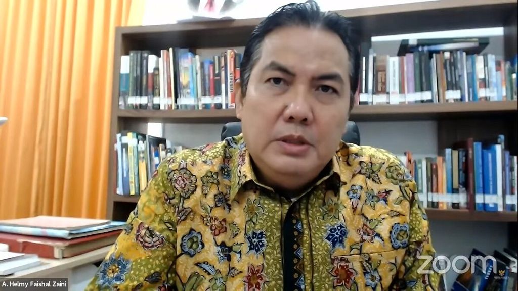 A Helmy Faishal Zaini