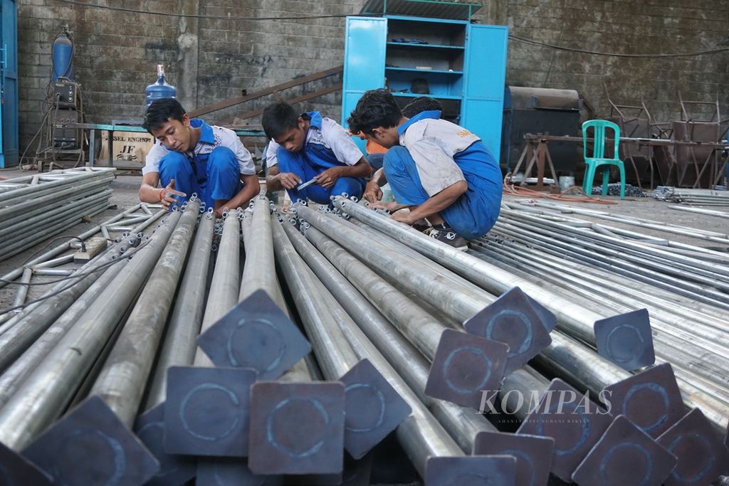 https://assetd.kompas.id/kCmHAO5TdirvpbCagltgV4z8olM=/1024x683/filters:watermark(https://cdn-content.kompas.id/umum/kompas_main_logo.png,-16p,-13p,0)/https%3A%2F%2Fkompas.id%2Fwp-content%2Fuploads%2F2019%2F10%2Fa092aa4e-85ad-4010-93ac-0678c87c7983_jpg.jpg