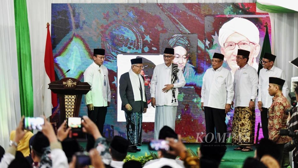 Wakil Presiden Ma’ruf Amin menghadiri Peluncuran Koin Muktamar NU 2020 di Kantor PBNU Jakarta, Jumat (31/1/2020). 