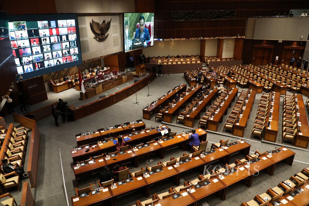 https://assetd.kompas.id/kIqkB7AjsW4bQAlSLpeFZqskJyw=/1024x683/filters:watermark(https://cdn-content.kompas.id/umum/kompas_main_logo.png,-16p,-13p,0)/https%3A%2F%2Fkompas.id%2Fwp-content%2Fuploads%2F2021%2F08%2Fd17c0660-c656-4abf-8831-af74df2b724c_jpg.jpg