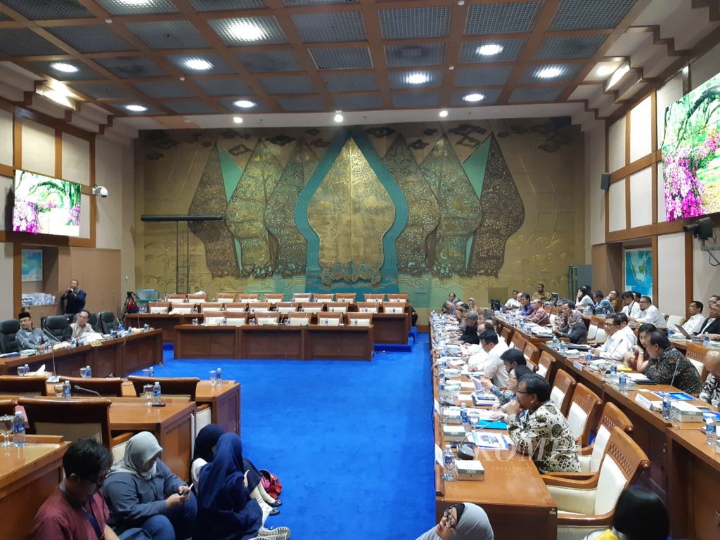 https://assetd.kompas.id/kPzNjkI6hm6w903BKYo2EyPprrk=/1024x768/filters:watermark(https://cdn-content.kompas.id/umum/kompas_main_logo.png,-16p,-13p,0)/https%3A%2F%2Fkompas.id%2Fwp-content%2Fuploads%2F2018%2F08%2F20180827_105539.jpg