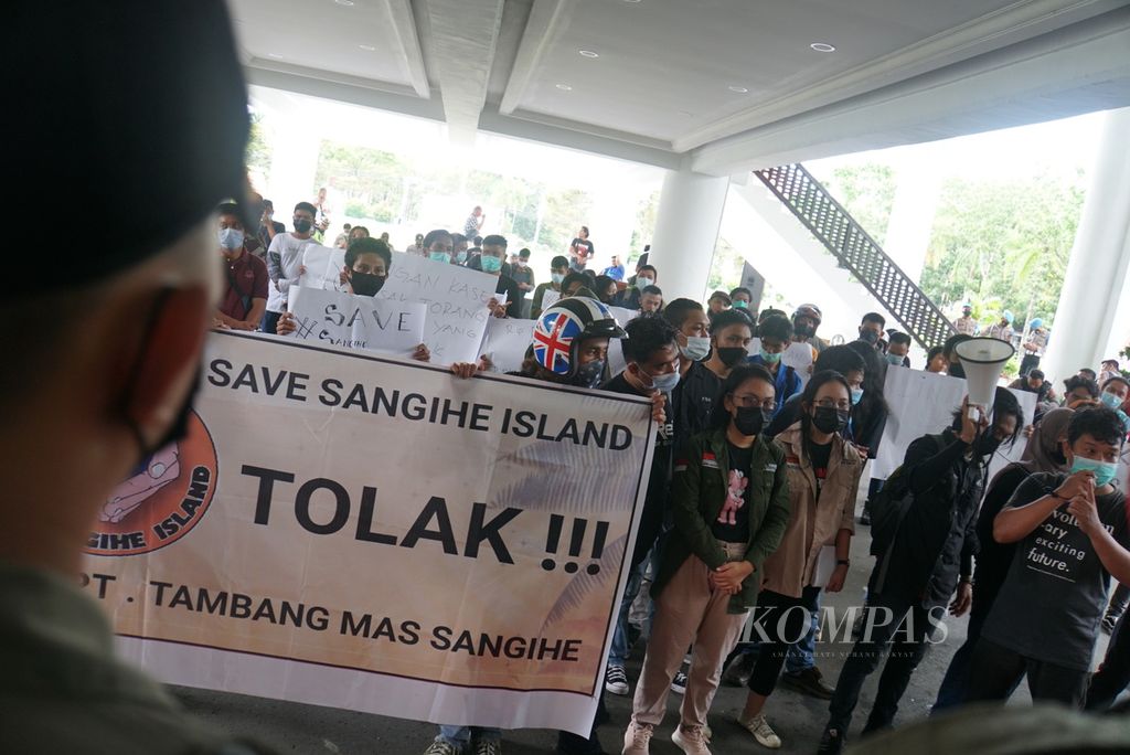 https://assetd.kompas.id/kks-6LxfkVE7cuYzNbgL8kM3NFk=/1024x684/filters:watermark(https://cdn-content.kompas.id/umum/kompas_main_logo.png,-16p,-13p,0)/https%3A%2F%2Fkompas.id%2Fwp-content%2Fuploads%2F2021%2F06%2F3fe5fcef-f7f5-4b99-8f87-4af108d67638_jpg.jpg