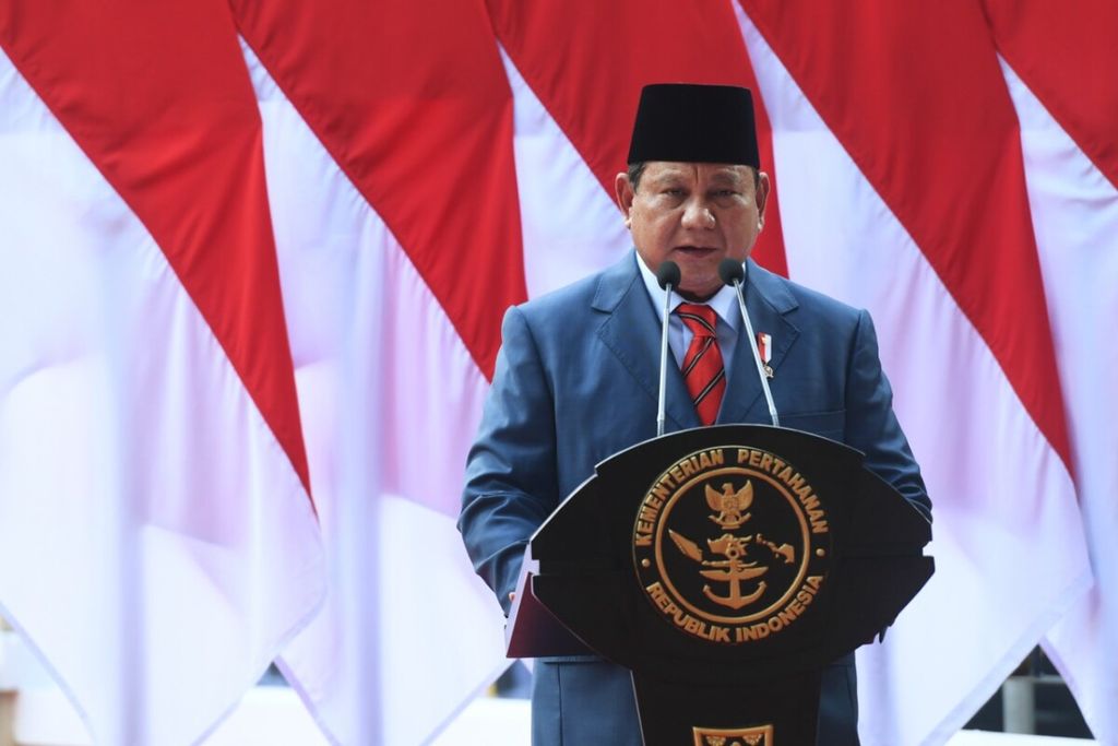 https://assetd.kompas.id/l9aeW9cFb6WunkT9X7OhLoRNMcU=/1024x683/https%3A%2F%2Fkompas.id%2Fwp-content%2Fuploads%2F2021%2F11%2FMenteri-Pertahanan-Prabowo-Subianto-saat-menyampaikan-laporan-pada-peresmian-tugu-api-semangat-indonesia-merdeka-tidak-pernah-padam-9-November-2021_1636464959.jpeg