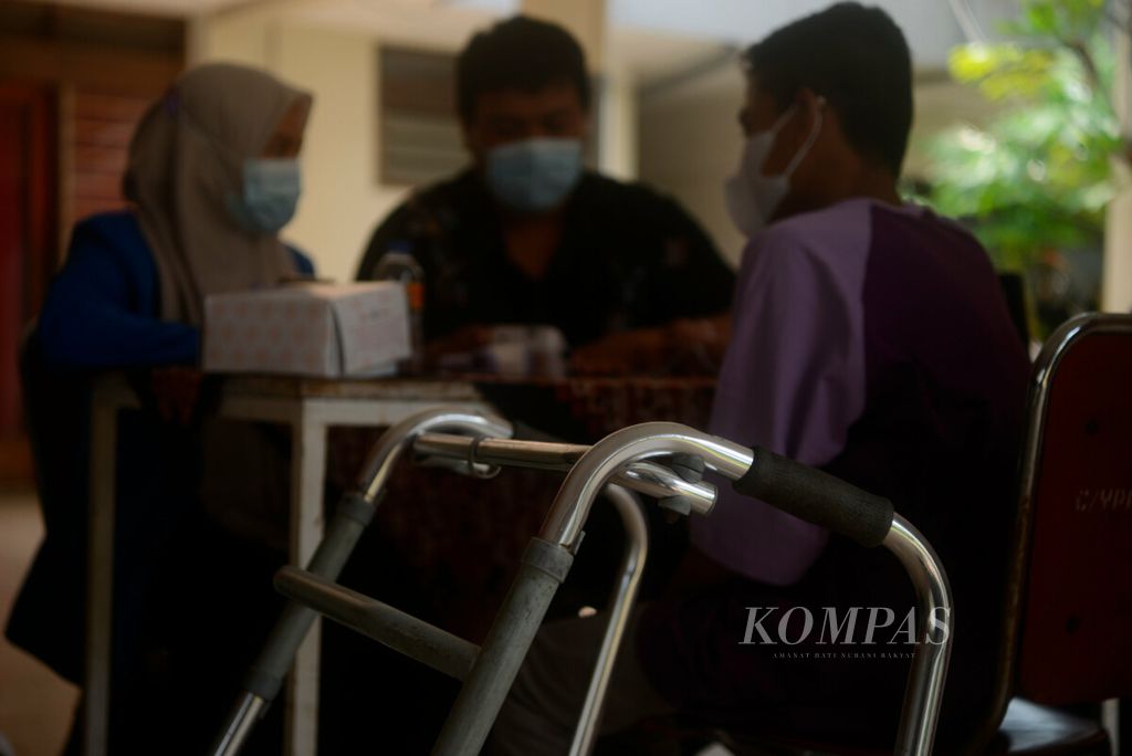 https://assetd.kompas.id/lNrI5uO9uayHDhmT4vIY48SlDks=/1024x684/filters:watermark(https://cdn-content.kompas.id/umum/kompas_main_logo.png,-16p,-13p,0)/https%3A%2F%2Fkompas.id%2Fwp-content%2Fuploads%2F2021%2F08%2F20210803WEN2_1627964091.jpg