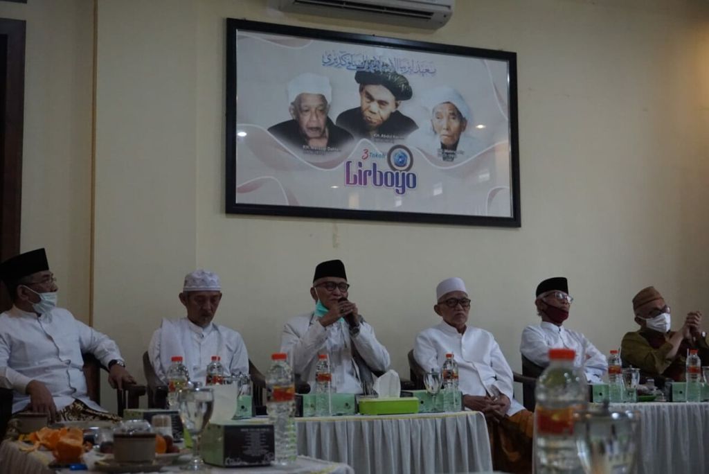 https://assetd.kompas.id/laDjvu30ckJNiRkXB9_ztUtkmFg=/1024x684/https%3A%2F%2Fkompas.id%2Fwp-content%2Fuploads%2F2020%2F06%2F20200626bro-lirboyo3_1593162122.jpeg