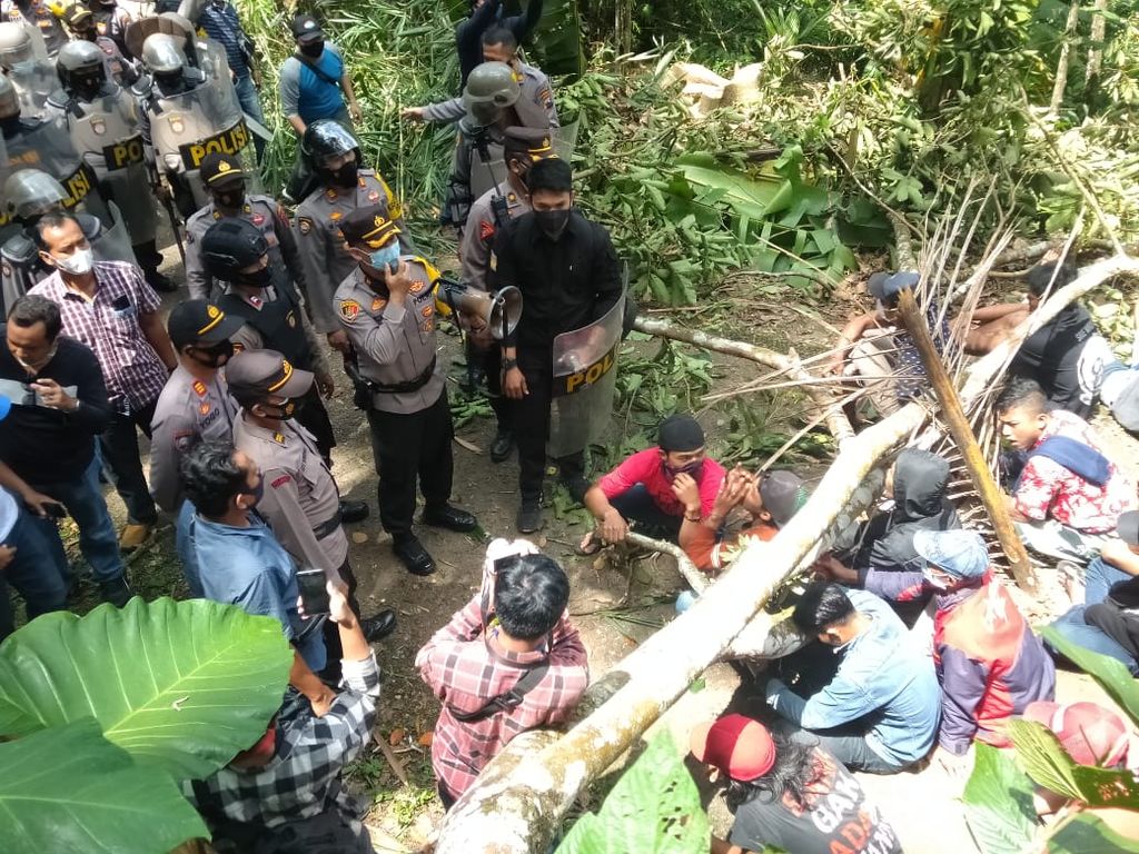 https://assetd.kompas.id/lrW9-6eZHbQIfSybO0ftmkoHT30=/1024x768/https%3A%2F%2Fkompas.id%2Fwp-content%2Fuploads%2F2021%2F04%2FWhatsApp-Image-2021-04-24-at-11.07.05-1_1619260299.jpeg