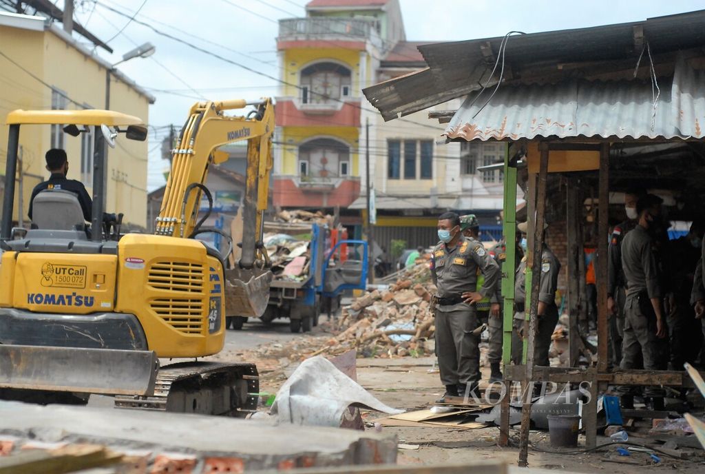 https://assetd.kompas.id/lv8MtLFfSf4k1pgRqmQd9RFkegs=/1024x688/filters:watermark(https://cdn-content.kompas.id/umum/kompas_main_logo.png,-16p,-13p,0)/https%3A%2F%2Fkompas.id%2Fwp-content%2Fuploads%2F2021%2F03%2Fb640c2bc-f1ae-4c50-908e-e10ca5e9314a_jpg.jpg