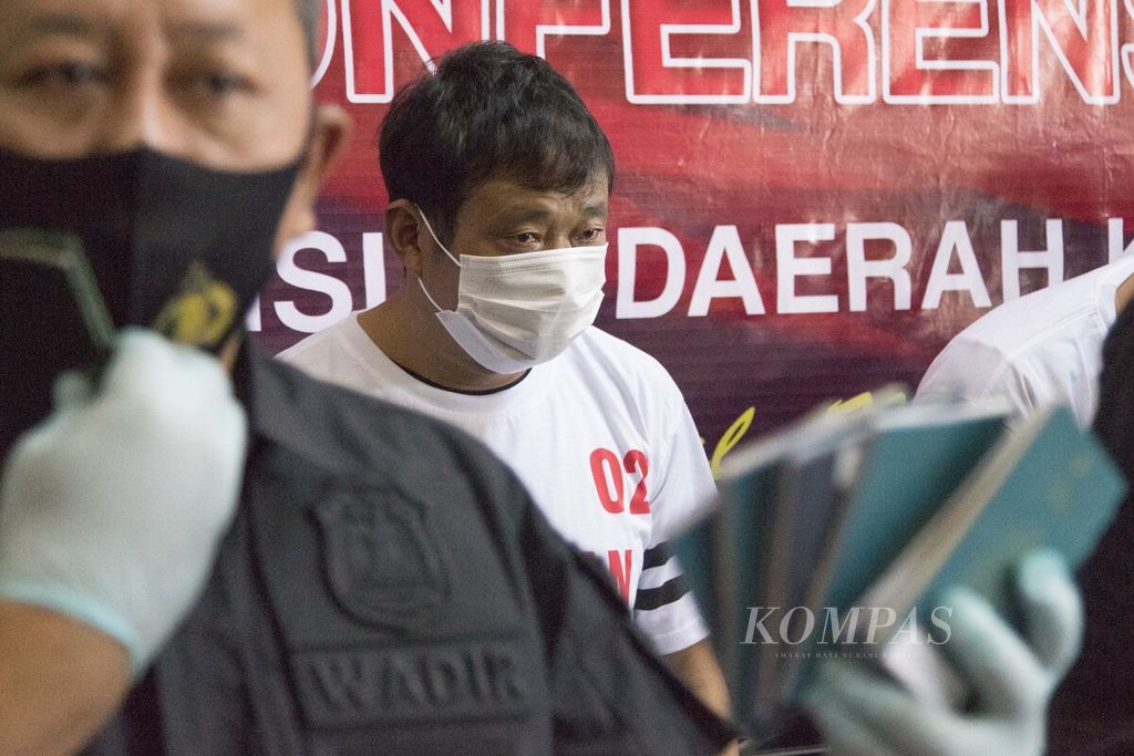 https://assetd.kompas.id/m1JK4b-Ui8qVJXIstoQiZIppzL4=/1024x683/filters:watermark(https://cdn-content.kompas.id/umum/kompas_main_logo.png,-16p,-13p,0)/https%3A%2F%2Fkompas.id%2Fwp-content%2Fuploads%2F2020%2F07%2Fc7dae3d3-efc3-479c-bcc7-309dc7e700db_jpg.jpg