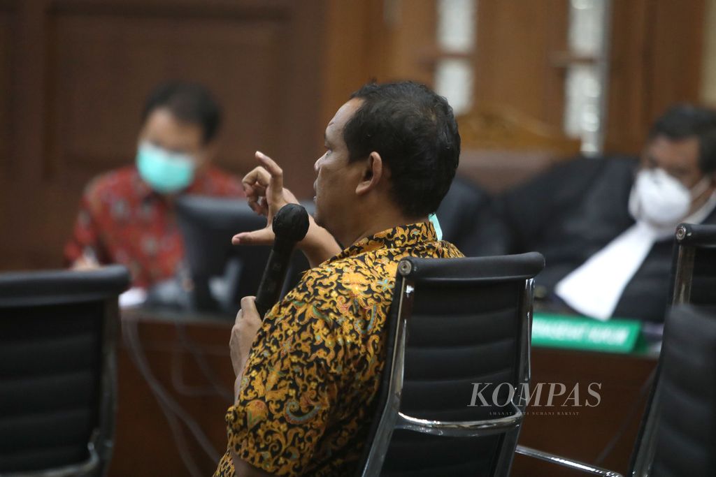 https://assetd.kompas.id/mFOGVfqiPi-c2pT8ldIDStULf1s=/1024x683/filters:watermark(https://cdn-content.kompas.id/umum/kompas_main_logo.png,-16p,-13p,0)/https%3A%2F%2Fkompas.id%2Fwp-content%2Fuploads%2F2021%2F12%2F76e3dce9-6bfa-4cb2-9b24-72da88ad55de_jpg.jpg