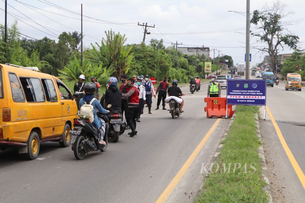 https://assetd.kompas.id/m_zqN9eM80arLszIDHK1iiVK4tY=/1024x683/filters:watermark(https://cdn-content.kompas.id/umum/kompas_main_logo.png,-16p,-13p,0)/https%3A%2F%2Fkompas.id%2Fwp-content%2Fuploads%2F2021%2F07%2F20210712122457_IMG_1657_1626089054.jpg