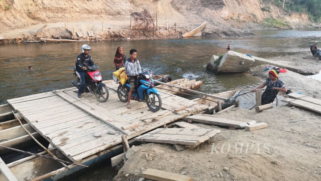 https://assetd.kompas.id/mgFeRIngL8OL7foCLL8UiTNCMFM=/1024x576/filters:watermark(https://cdn-content.kompas.id/umum/kompas_main_logo.png,-16p,-13p,0)/https%3A%2F%2Fkompas.id%2Fwp-content%2Fuploads%2F2019%2F12%2FIMG_20191123_171121_1575289450.jpg
