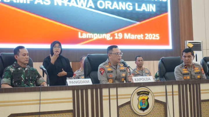 Teluku untuk artikel Kapolda Lampung soal Dugaan Setoran Judi ke Polisi: Data dan Faktanya Mana?