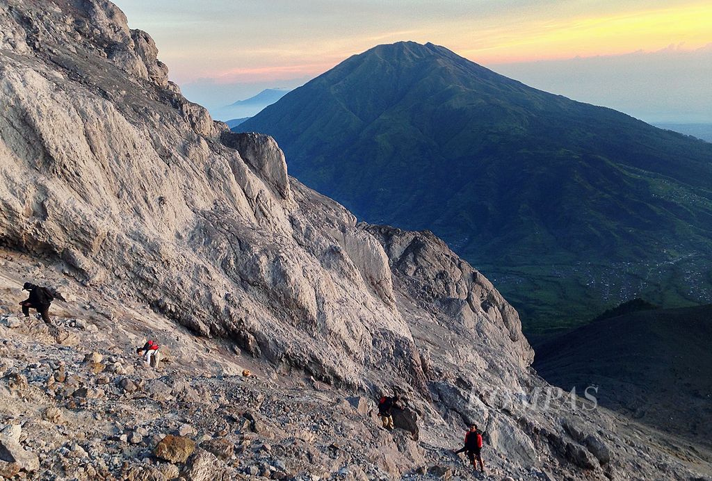 https://assetd.kompas.id/mpgX49jLvSo5mAkLV8UE2QoRgk0=/1024x692/filters:watermark(https://cdn-content.kompas.id/umum/kompas_main_logo.png,-16p,-13p,0)/https%3A%2F%2Fkompas.id%2Fwp-content%2Fuploads%2F2019%2F03%2Fkompas_tark_13983829_112_0.jpeg