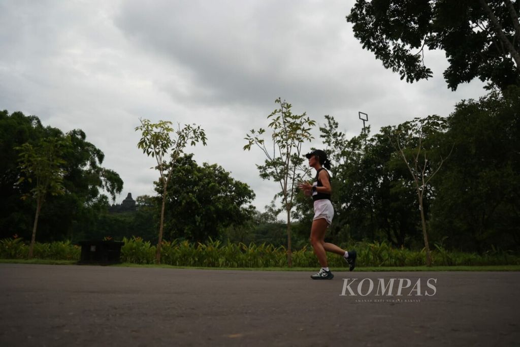 https://assetd.kompas.id/mxXbKQl5vDGDlmH29EUJn87UvxY=/1024x683/filters:watermark(https://cdn-content.kompas.id/umum/kompas_main_logo.png,-16p,-13p,0)/https%3A%2F%2Fkompas.id%2Fwp-content%2Fuploads%2F2021%2F11%2Ftili4_1638053566.jpg