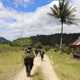 Bersembunyi di Hutan, Empat Teroris Poso Masih Berkomunikasi Menggunakan Perangkat Seluler