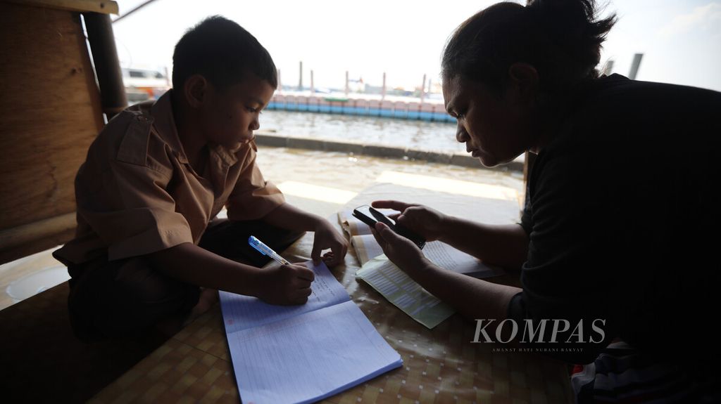 https://assetd.kompas.id/n5gf4CoSz5ZJOUuVWYgHvH1N0wk=/1024x575/filters:watermark(https://cdn-content.kompas.id/umum/kompas_main_logo.png,-16p,-13p,0)/https%3A%2F%2Fkompas.id%2Fwp-content%2Fuploads%2F2020%2F10%2F8000cca2-0609-44bd-95b0-464dbe735b20_jpg-1.jpg