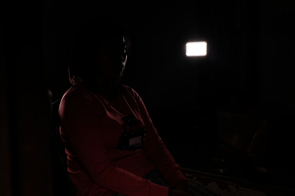 SK (17) saat ditemui di Blitar, Jawa Timur, Kamis (12/1/2023). Perempuan ini adalah penyintas perdagangan anak yang sempat dibawa hingga ke Malaysia.