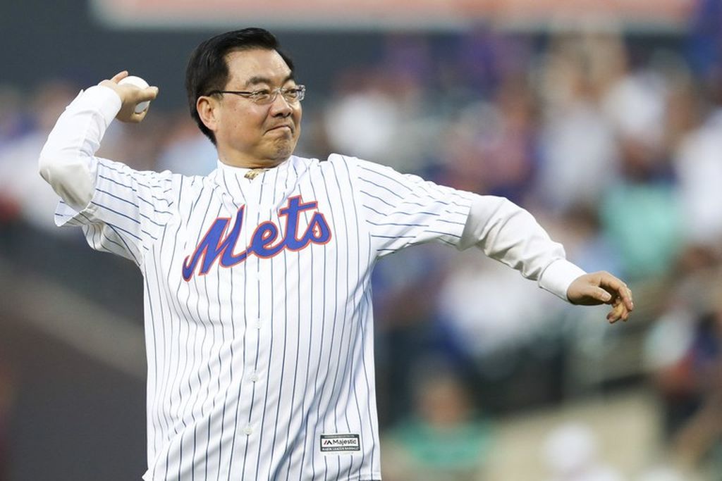 Konsul Jenderal China di New York, Huang Ping, dalam acara olahraga pada Agustus 2019 di New York, Amerika Serikat.