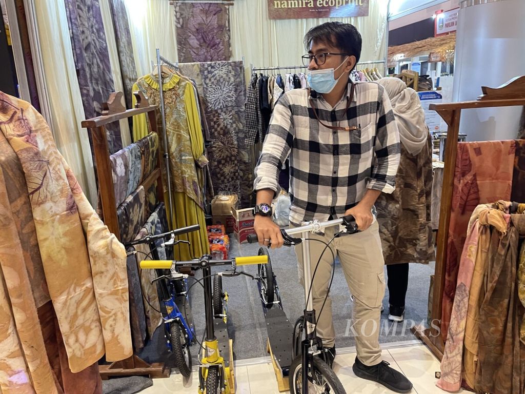 https://assetd.kompas.id/nWagJ50jvEvur1hp50sAY4123lc=/1024x768/filters:watermark(https://cdn-content.kompas.id/umum/kompas_main_logo.png,-16p,-13p,0)/https%3A%2F%2Fkompas.id%2Fwp-content%2Fuploads%2F2021%2F10%2F20211008ETAA_1633748322.jpg