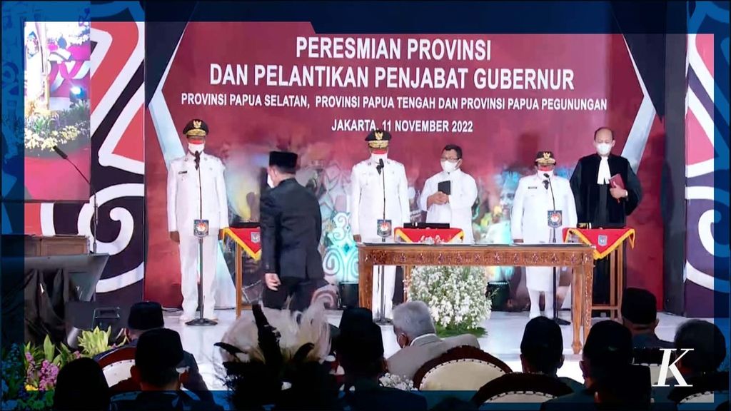 Pada Jumat (11/11/2022), tiga provinsi baru di wilayah Papua diresmikan Mendagri Tito Karnavian di kantor Kementerian Dalam Negeri, Jakarta. Ketiga provinsi baru di Papua itu adalah Papua Selatan, Papua Tengah, dan Papua Pegunungan.