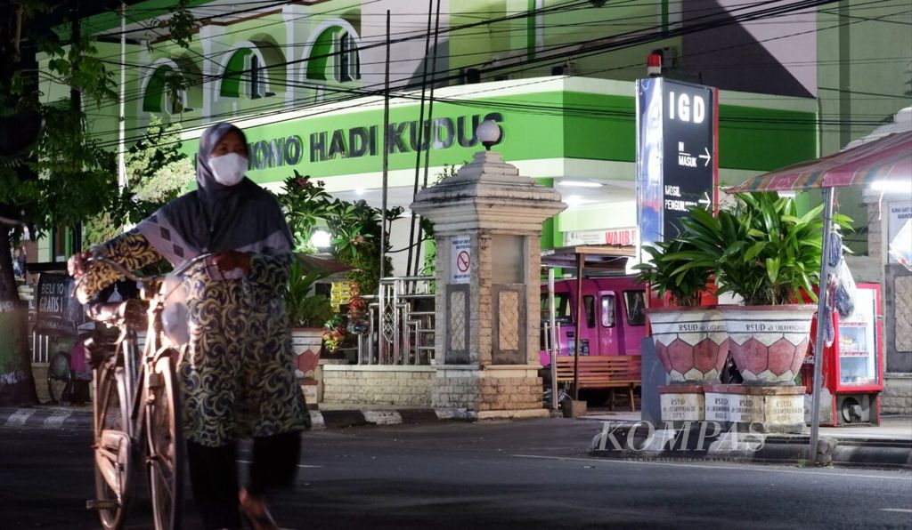 https://assetd.kompas.id/ncAKUGlcQmcLOSkuQRShm41TLTQ=/1024x596/filters:watermark(https://cdn-content.kompas.id/umum/kompas_main_logo.png,-16p,-13p,0)/https%3A%2F%2Fkompas.id%2Fwp-content%2Fuploads%2F2021%2F06%2FRS-Loekmono-Hadi-Kudus_1622725071.jpg