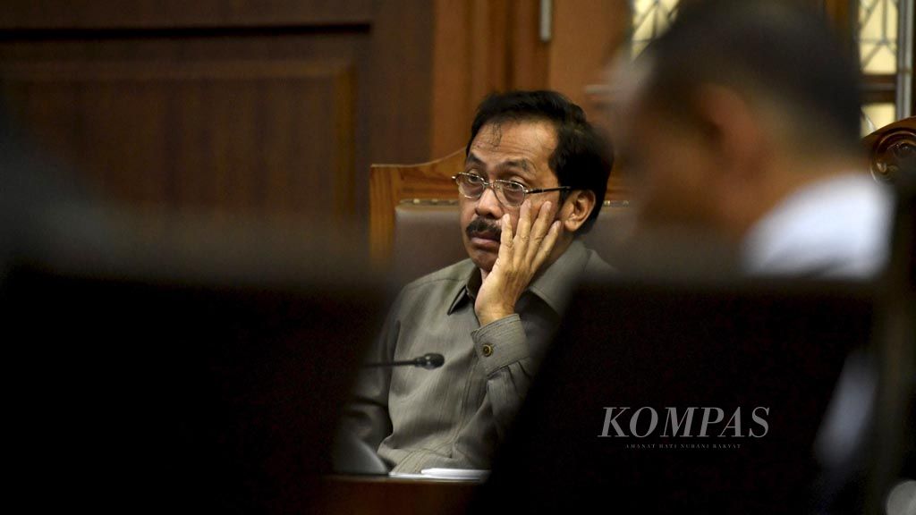 https://assetd.kompas.id/nlqZBnfon6ARjJikXWQRViW3oFE=/1024x576/filters:watermark(https://cdn-content.kompas.id/umum/kompas_main_logo.png,-16p,-13p,0)/https%3A%2F%2Fkompas.id%2Fwp-content%2Fuploads%2F2019%2F12%2F20191213_ENGLISH-KORUPSI_A_web_1576249710.jpg